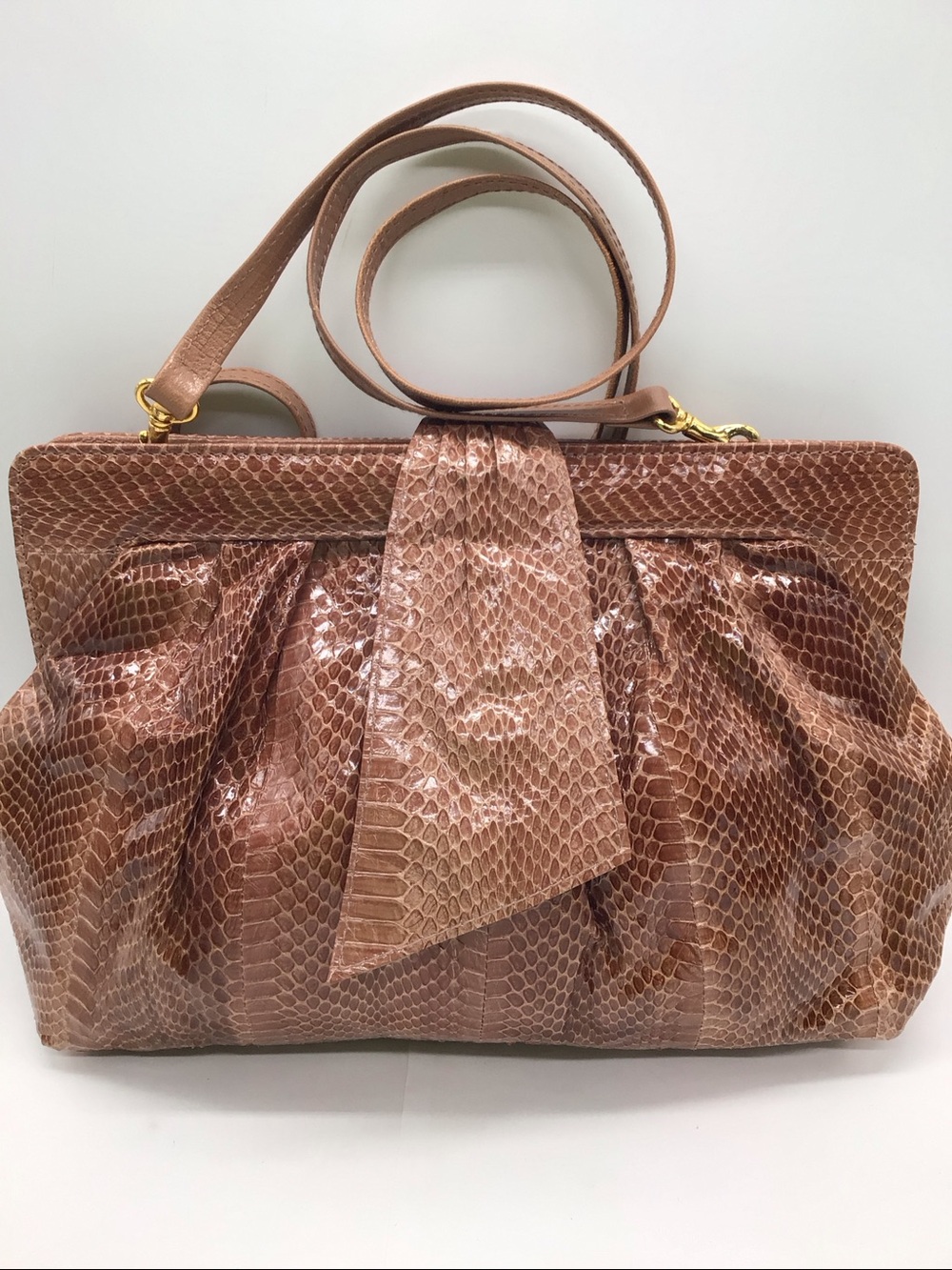 🌼3/$13🌼BUNDLE DEAL! Vintage Brown Faux Croc Shoulder/Clutch Bag